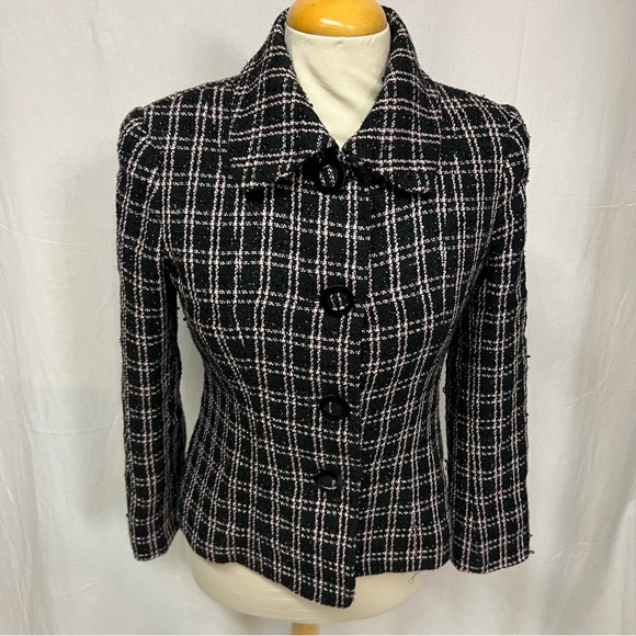 Vintage Black and White Blazer - Picture 10 of 13